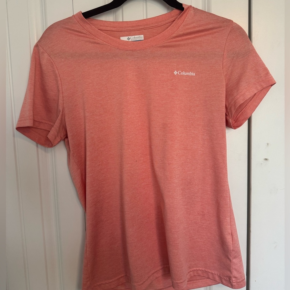 Women’s small, coral color loose tee